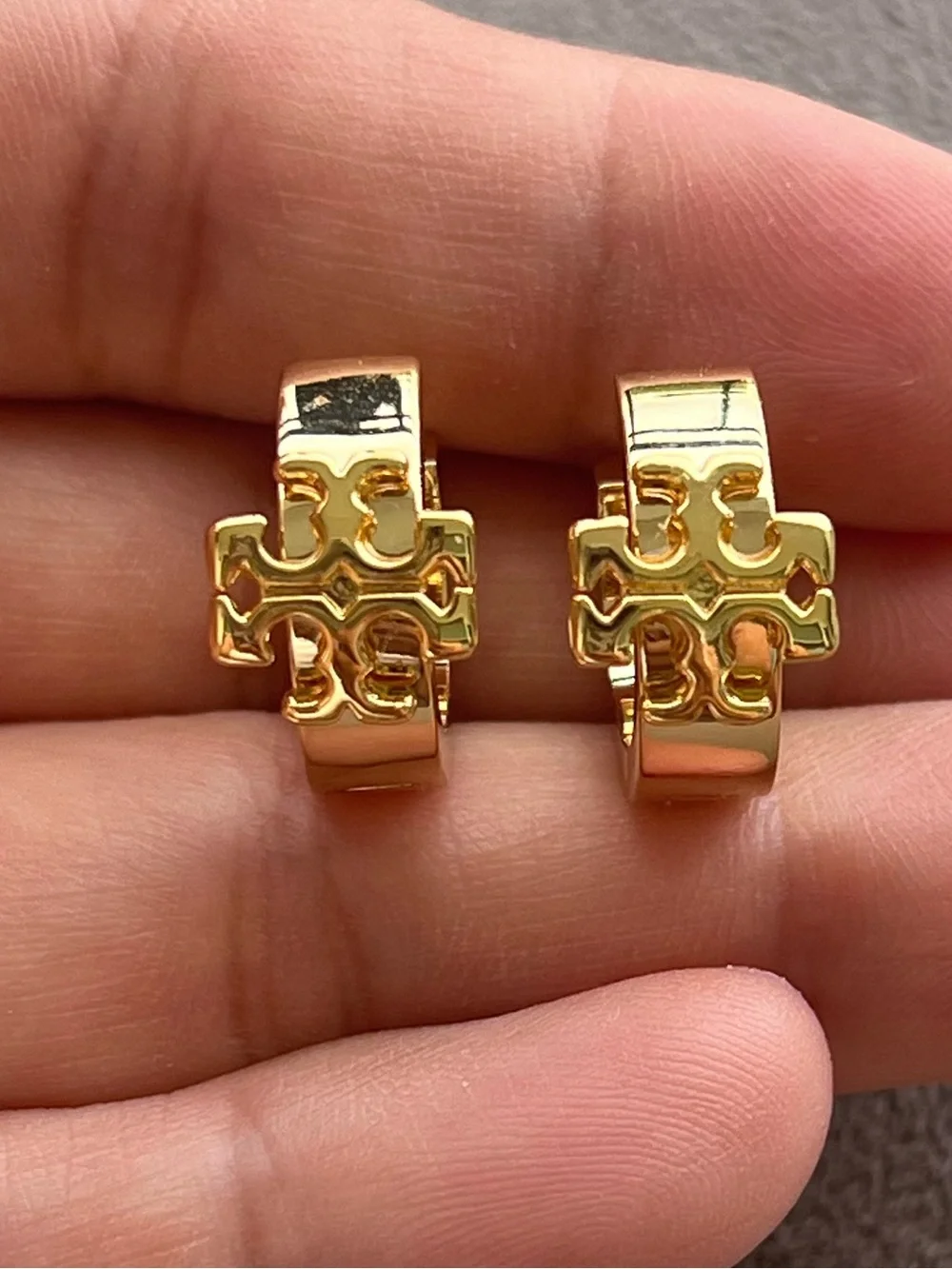 Tory Burch Kira Huggie Hoop Earrings